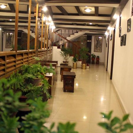 Hotel Tarayana Gangtok Buitenkant foto