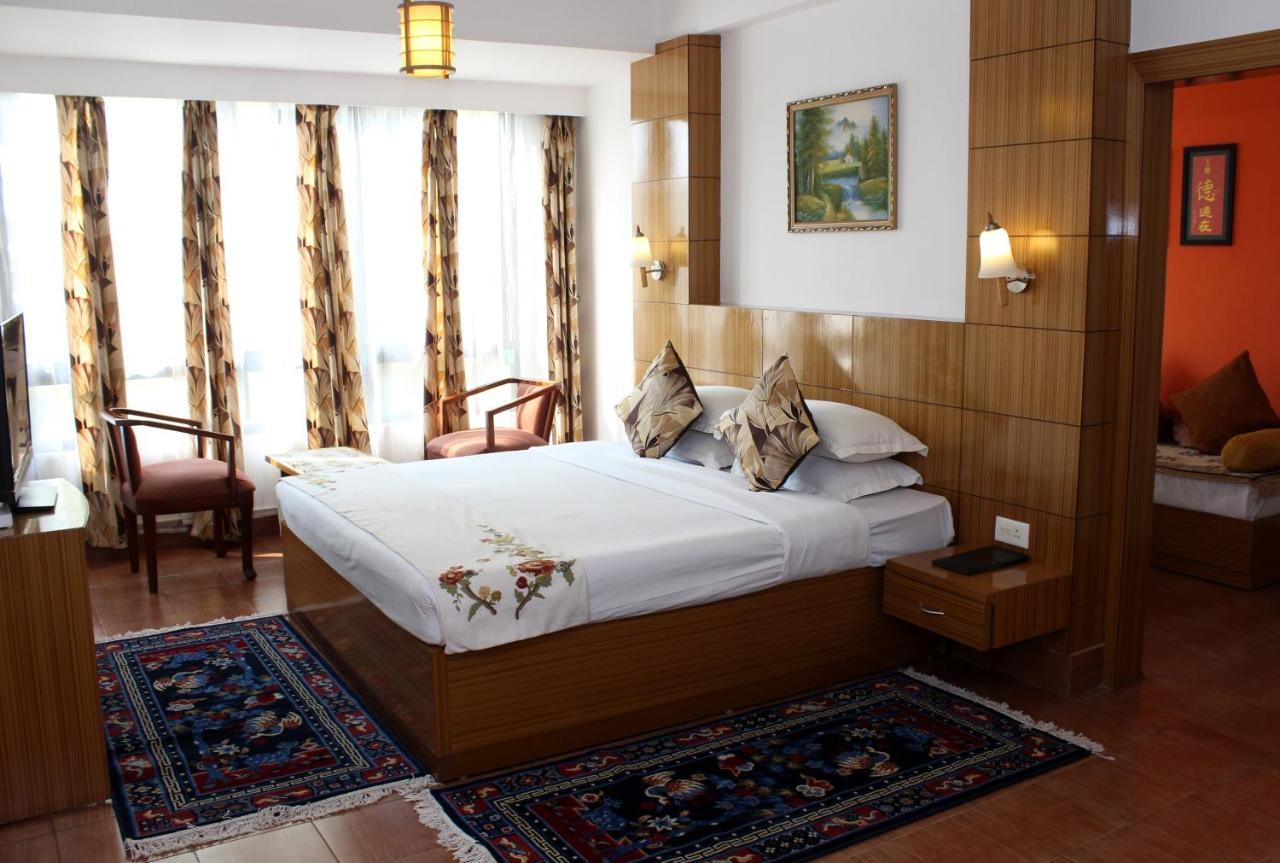Hotel Tarayana Gangtok Buitenkant foto