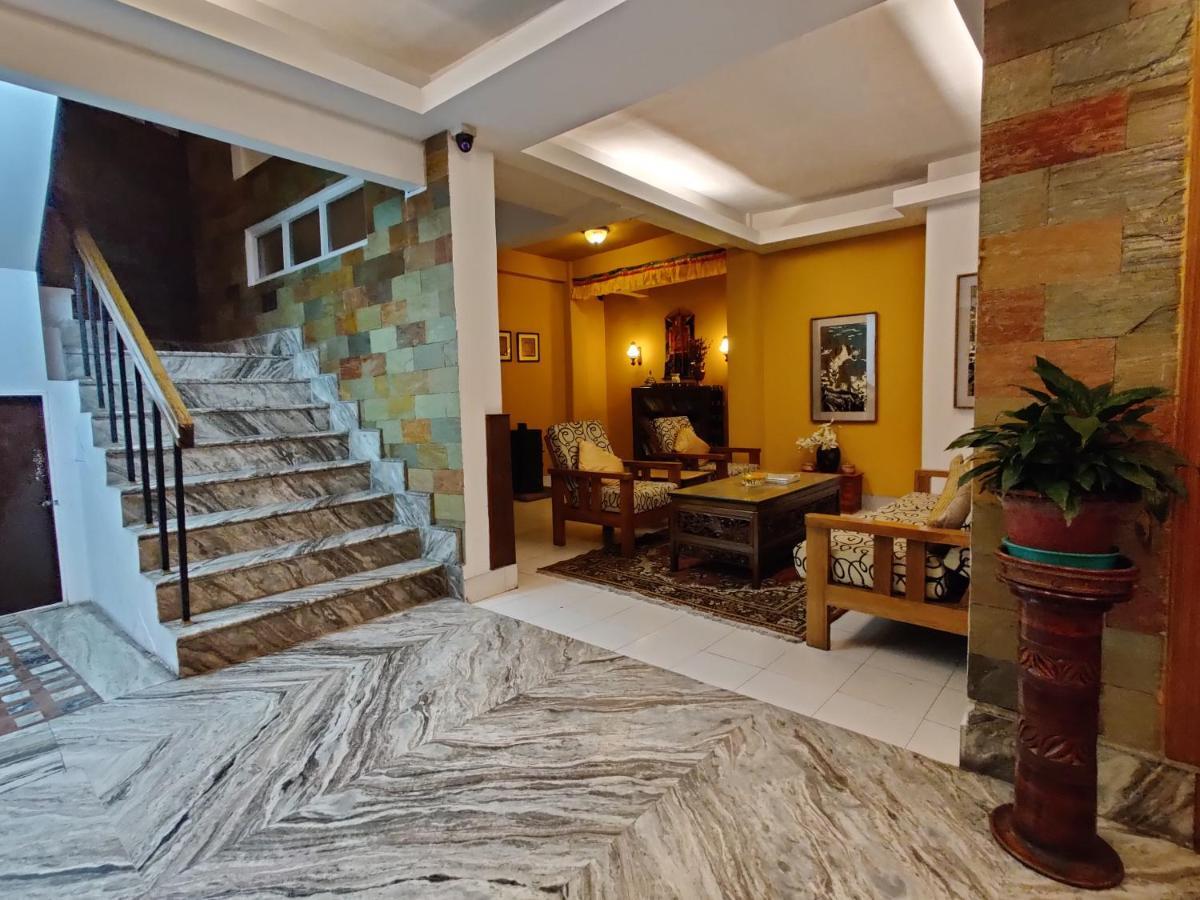 Hotel Tarayana Gangtok Buitenkant foto