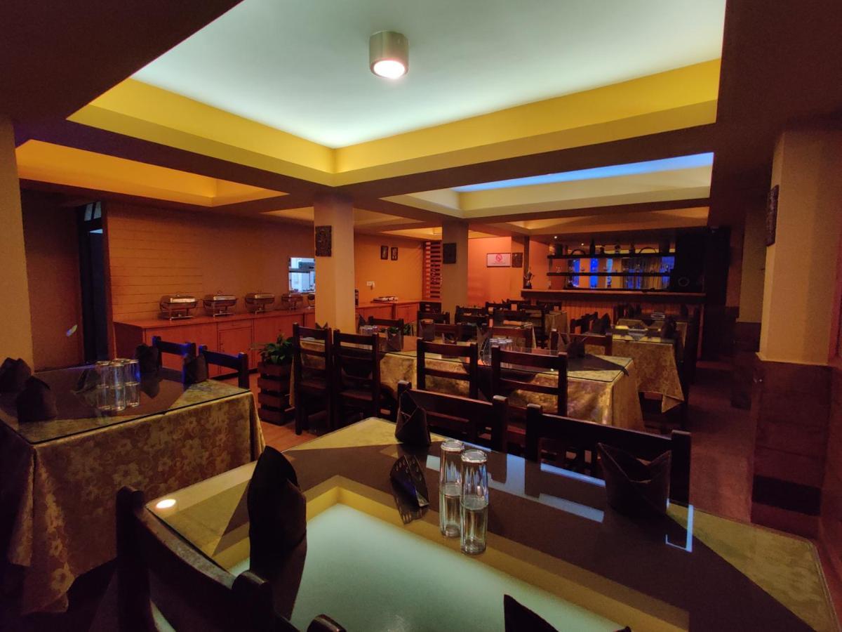 Hotel Tarayana Gangtok Buitenkant foto