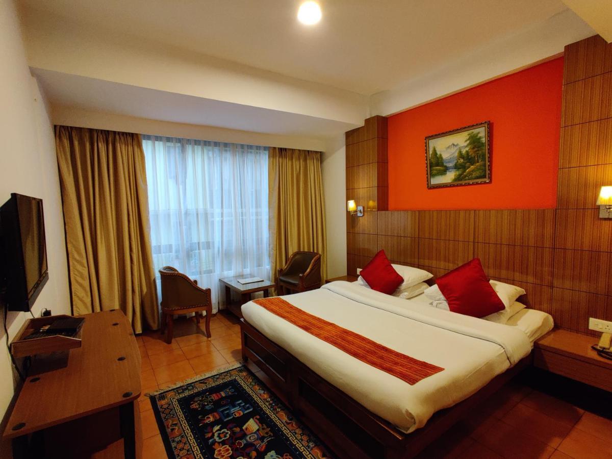 Hotel Tarayana Gangtok Buitenkant foto