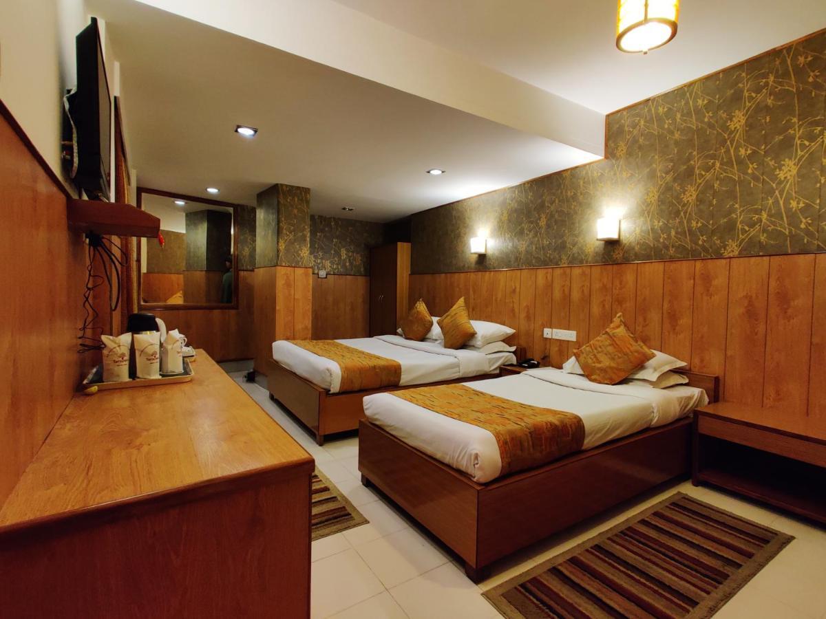 Hotel Tarayana Gangtok Buitenkant foto