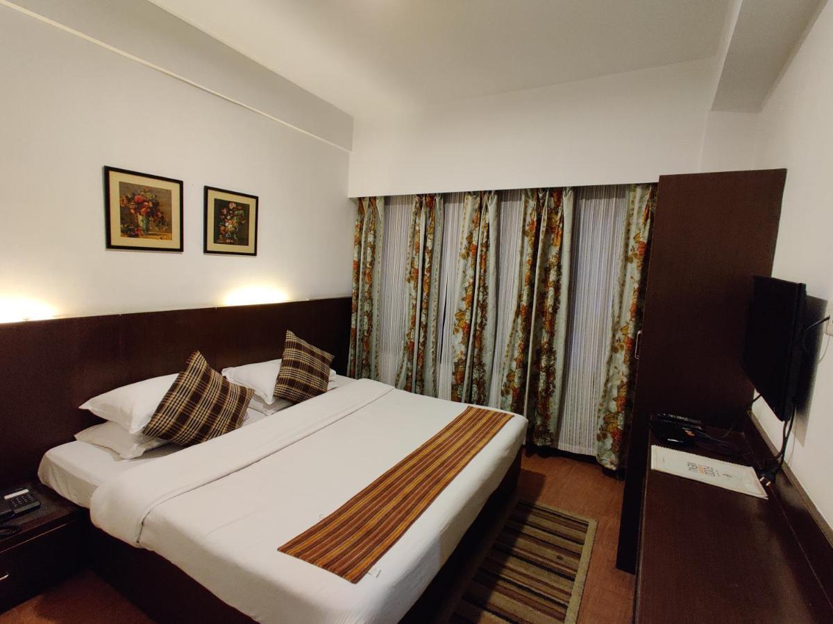 Hotel Tarayana Gangtok Buitenkant foto